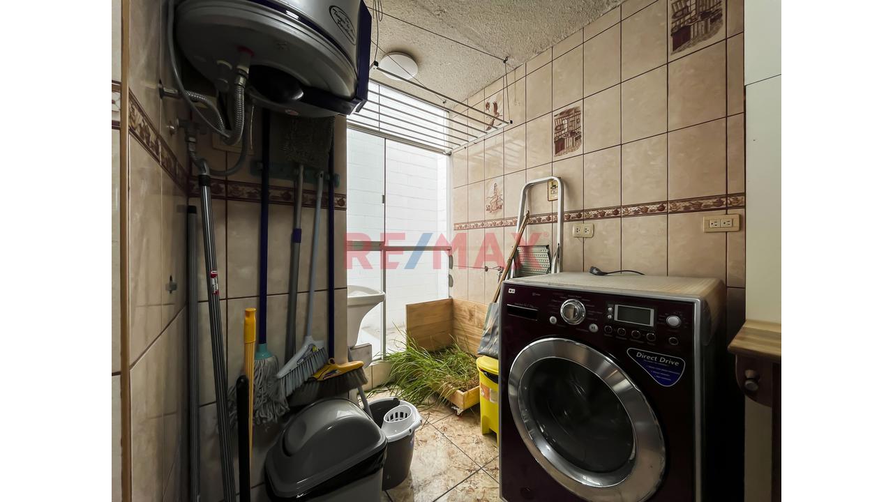 ¡Departamento En 1Er Piso Con Cochera En La Molina! 💥 ¡Oportunidad Única! — foto 9