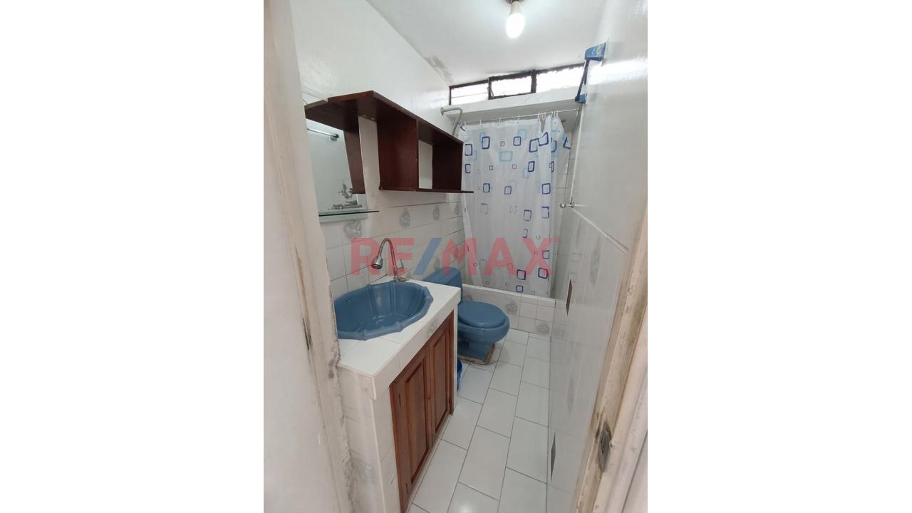 Amplia Casa En Venta En Bellavista | 152 M² De Terreno + 242 M² Construidos — foto 3