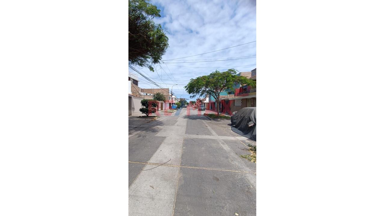 Amplia Casa En Venta En Bellavista | 152 M² De Terreno + 242 M² Construidos — foto 12