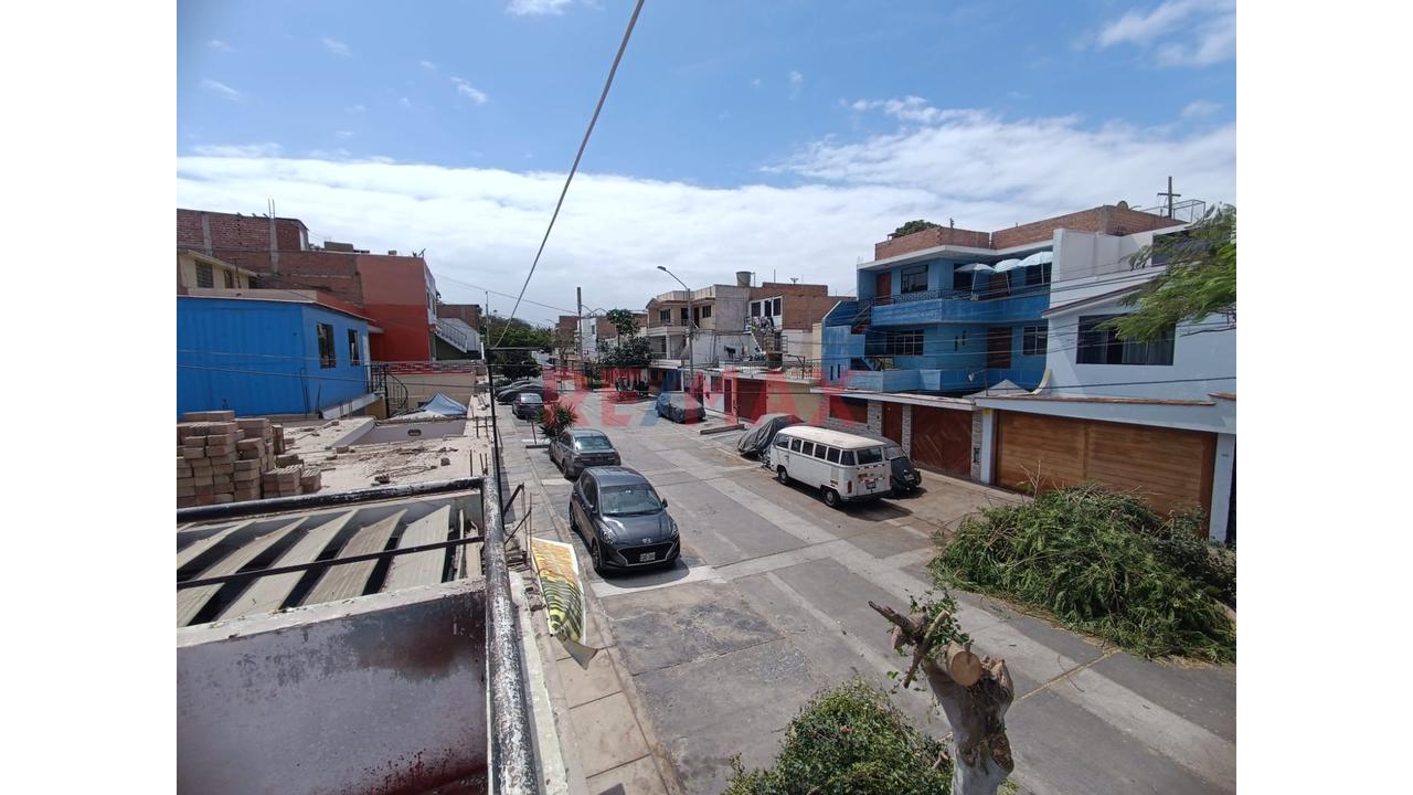 Amplia Casa En Venta En Bellavista | 152 M² De Terreno + 242 M² Construidos — foto 15