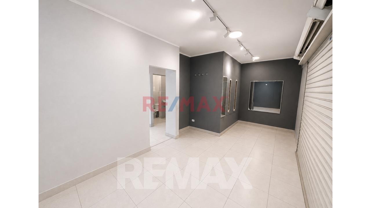 Alquiler De Local Comercial En Plena Avenida - Surquillo - 4