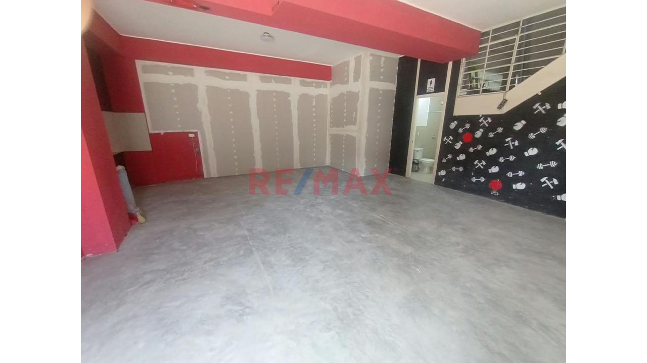 Alquiler De Local Comercial En Chorrillos - 14