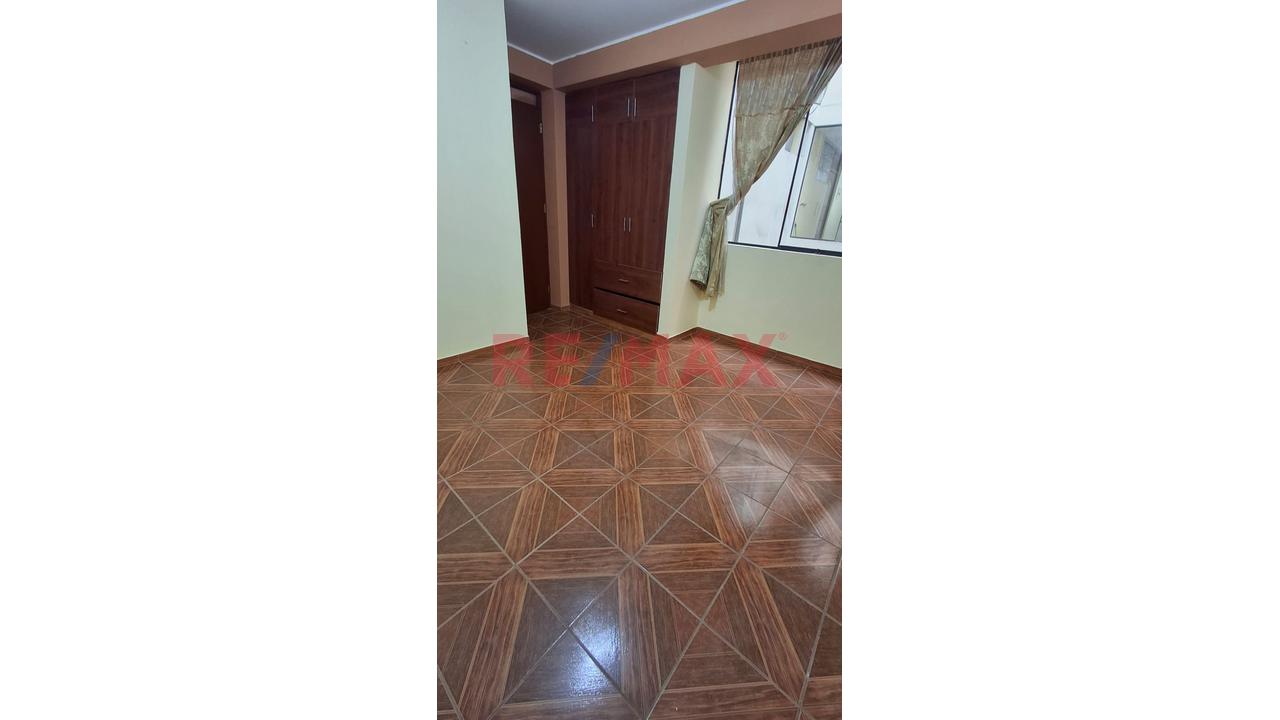 Alquiler Departamento Los Olivos - 17