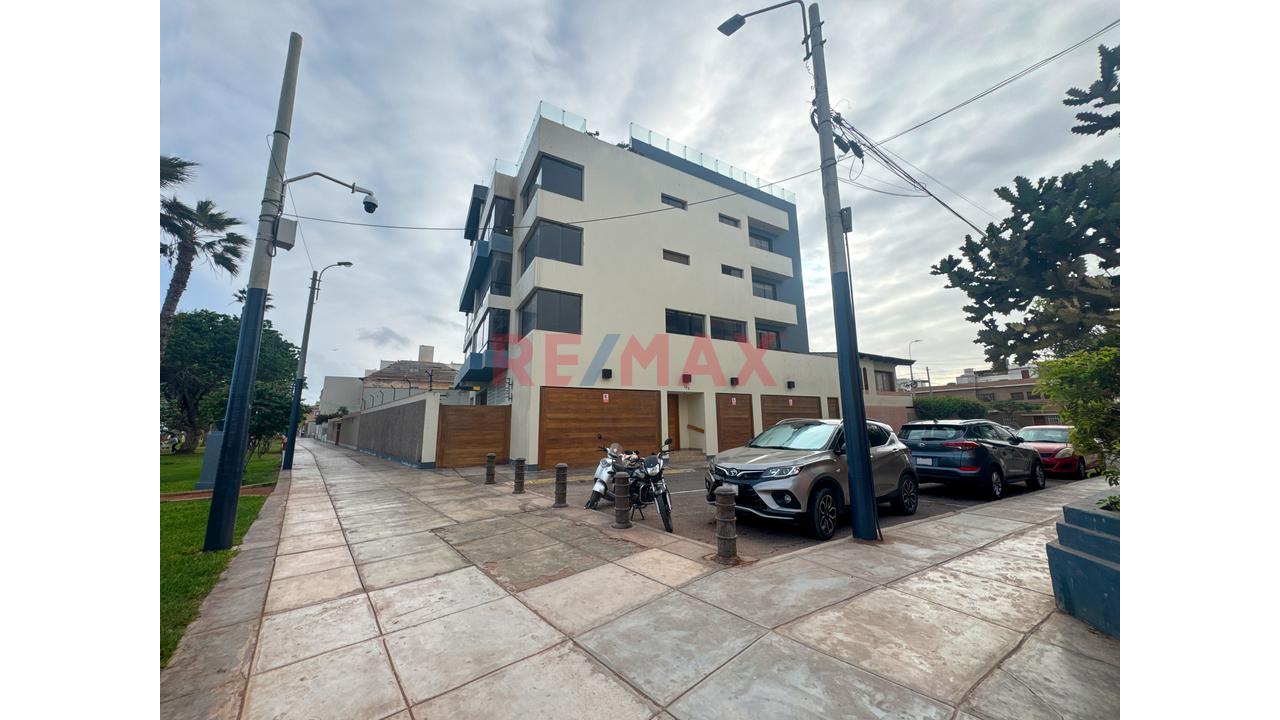 Vendo Exclusivo Departamento Con Maravillosa Vista Panorámica Al Mar Hasta Chorrillos, La Punta, Callao — foto 2