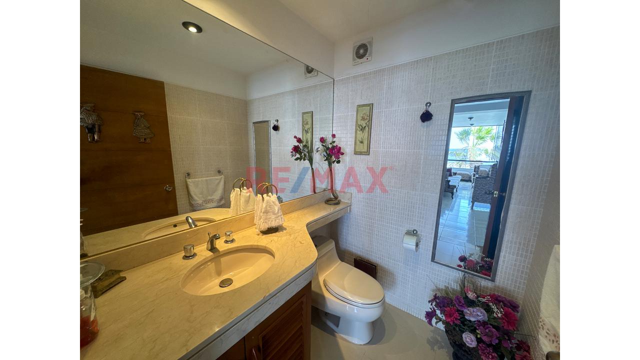 Vendo Exclusivo Departamento Con Maravillosa Vista Panorámica Al Mar Hasta Chorrillos, La Punta, Callao — foto 13