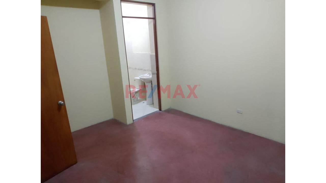 Venta Edificio De 5 Pisos - Collique Comas - 7
