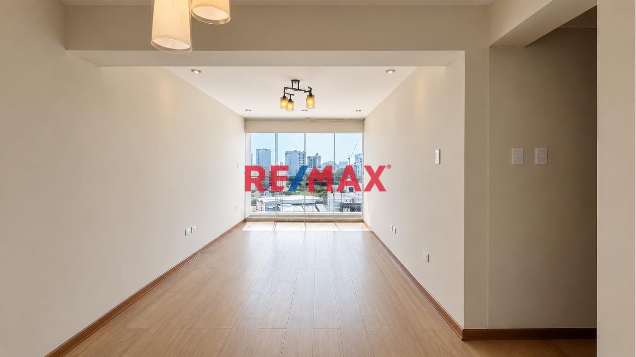 Departamento De 95 M² En Alquiler | 3 Dormitorios + Cochera | Piso 10 | Jesús María