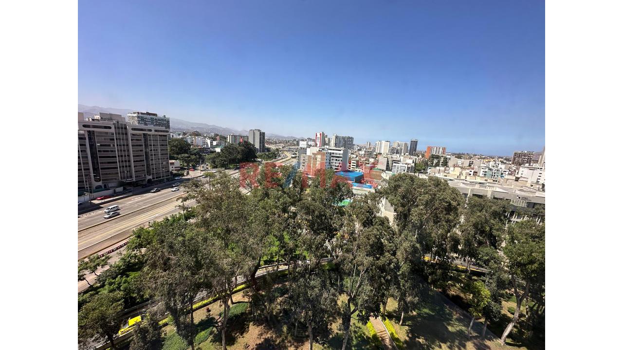 Vendo Lindo Departamento De 3 Habitaciones Con Vista A Parque En Miraflores!! — foto 9