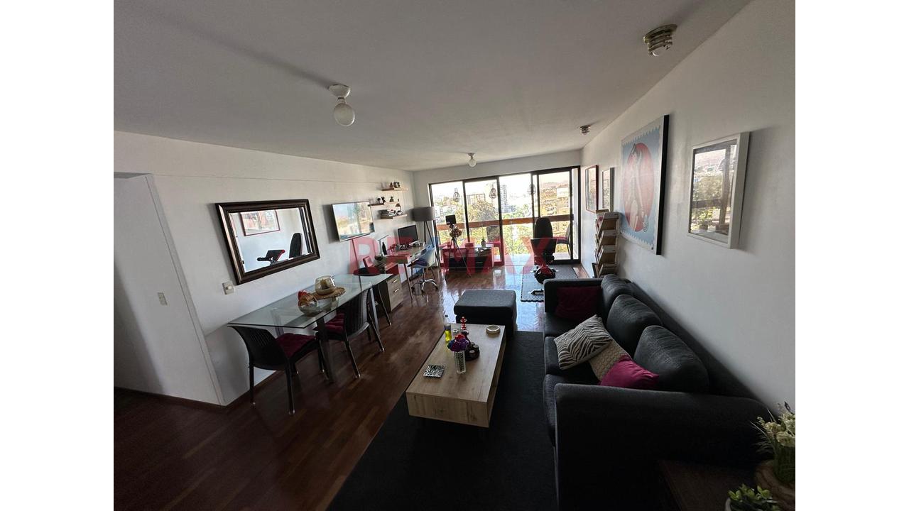 Vendo Lindo Departamento De 3 Habitaciones Con Vista A Parque En Miraflores!! — foto 4