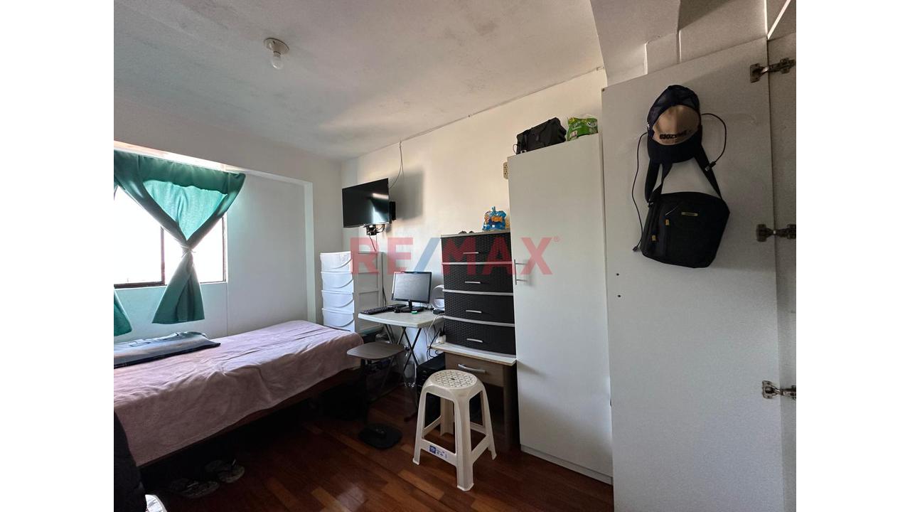Vendo Lindo Departamento De 3 Habitaciones Con Vista A Parque En Miraflores!! — foto 12