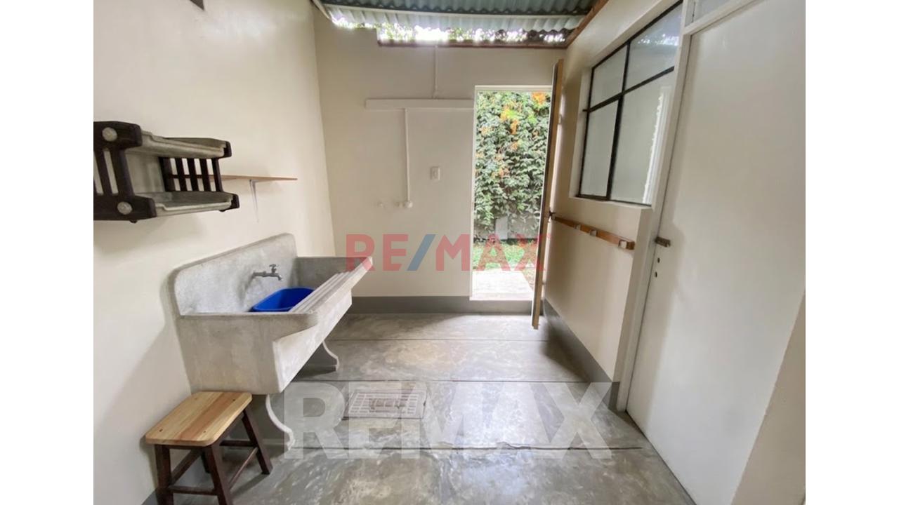 Casa En Venta – Chorrillos - 17