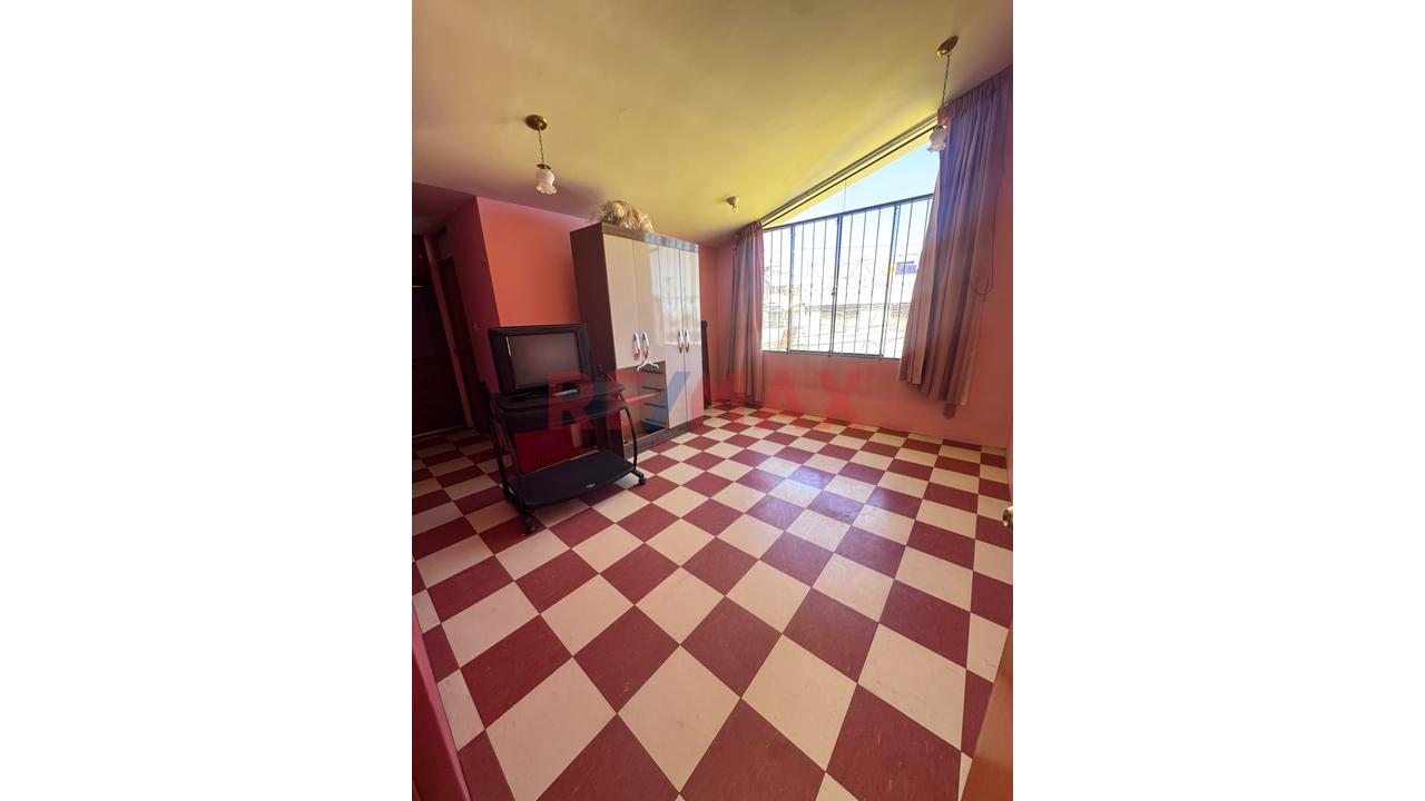 🏡✨ ¡Se Vende Amplia Casa En Asociación José Olaya – Cayma! — foto 9