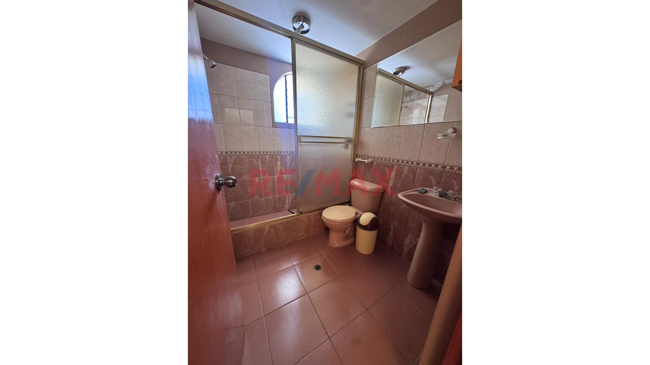 🏡✨ ¡Se Vende Amplia Casa En Asociación José Olaya – Cayma! — foto 10