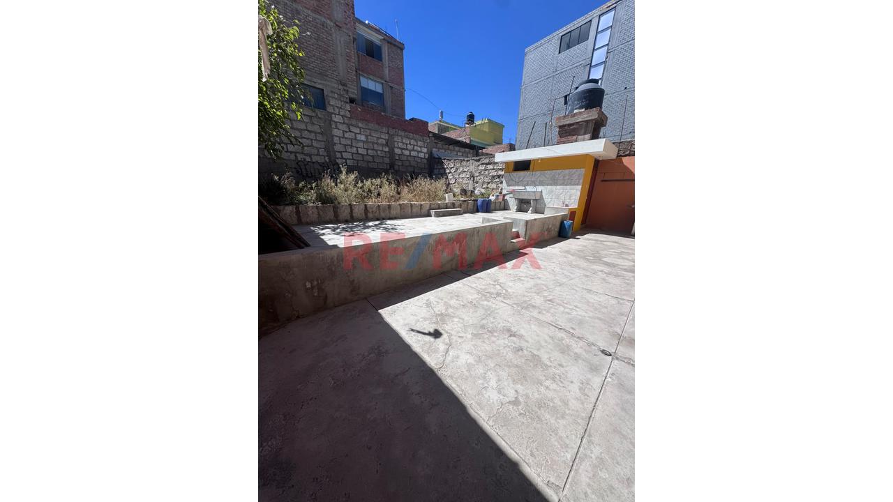 🏡✨ ¡Se Vende Amplia Casa En Asociación José Olaya – Cayma! — foto 8