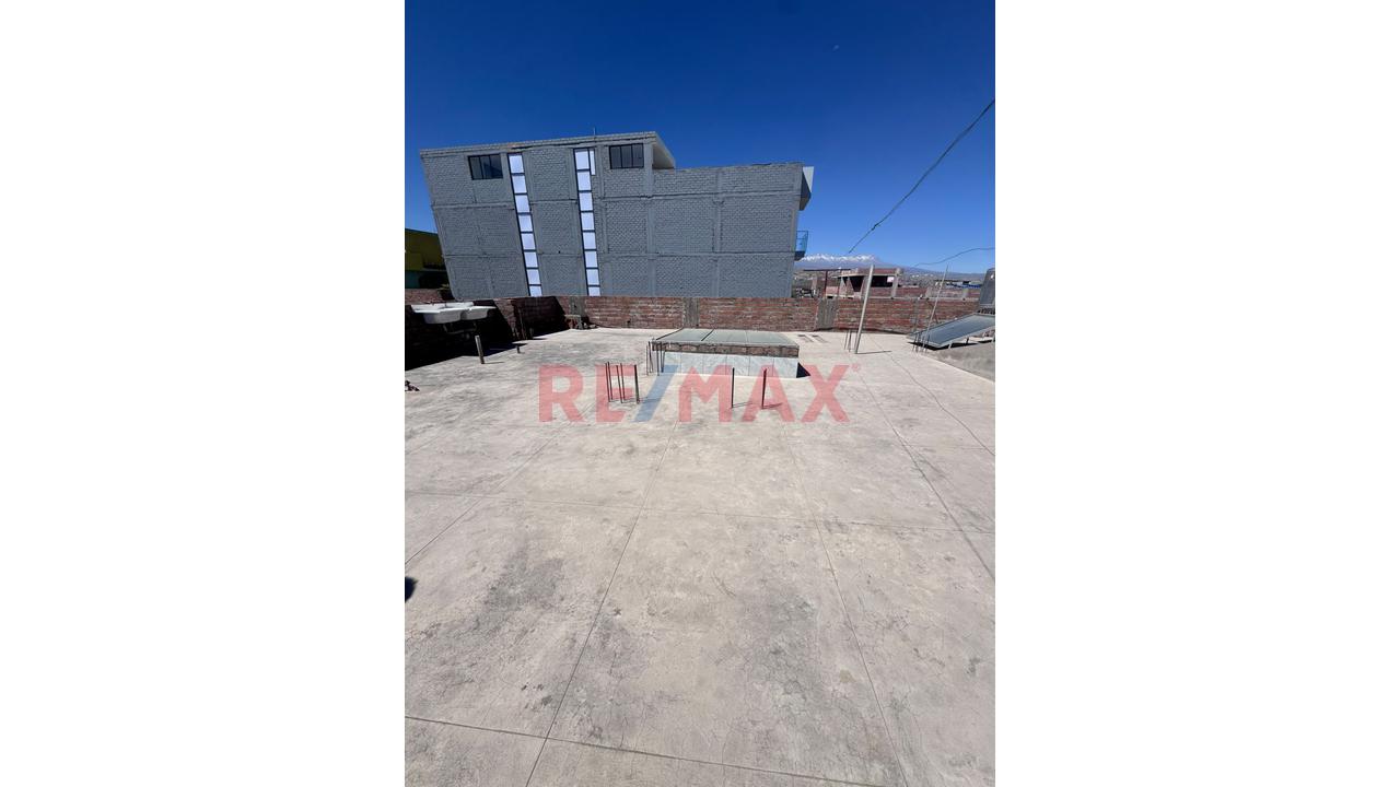 🏡✨ ¡Se Vende Amplia Casa En Asociación José Olaya – Cayma! — foto 6
