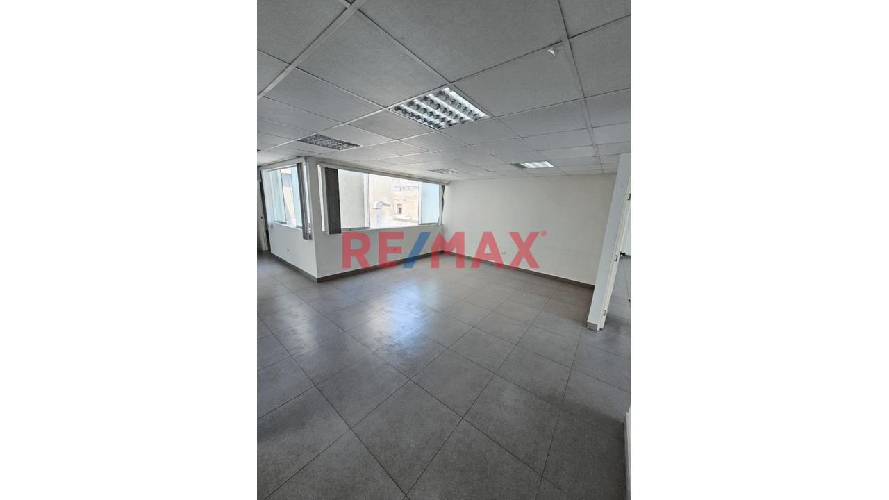 Alquiler De Oficina En Jr. De La Unión – Centro Histórico De Lima — foto 5
