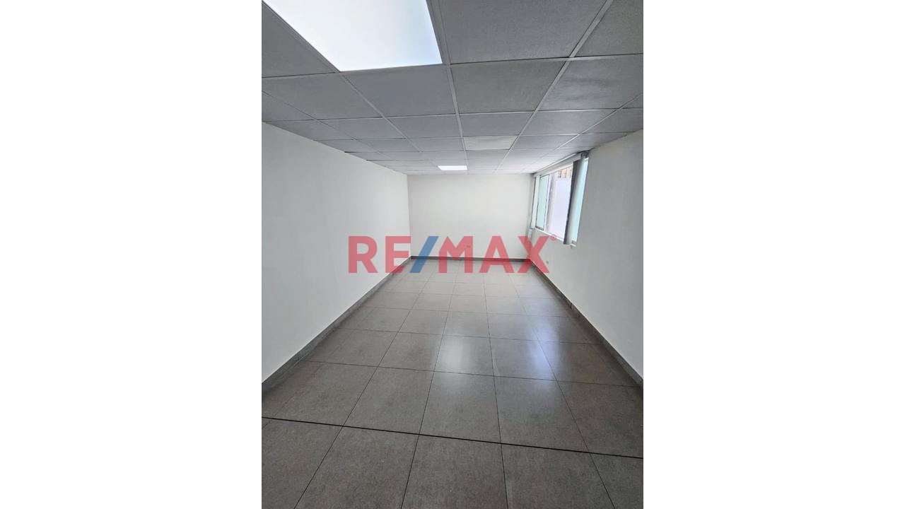 Alquiler De Oficina En Jr. De La Unión – Centro Histórico De Lima — foto 10