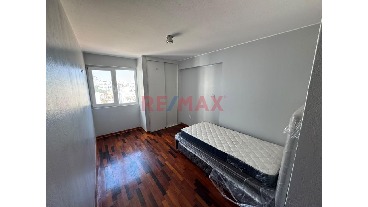 🏢 ¡Amplio Y Luminoso Departamento De 101 M² En Piso 8 + Cochera! No Negociable — foto 13