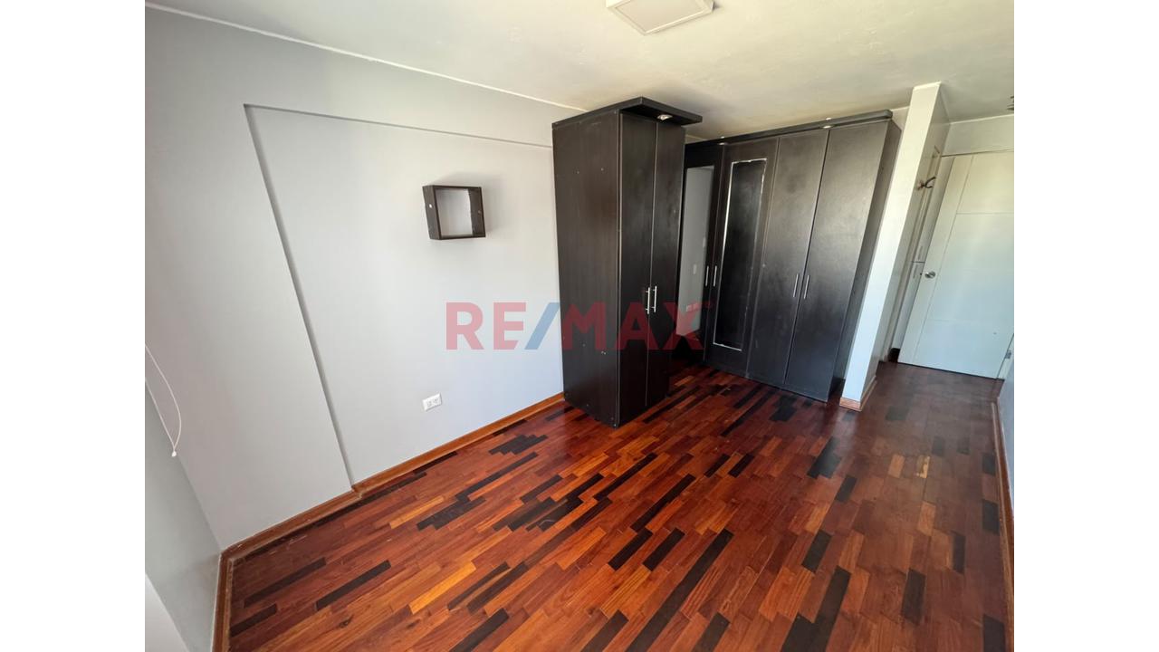 🏢 ¡Amplio Y Luminoso Departamento De 101 M² En Piso 8 + Cochera! No Negociable — foto 10