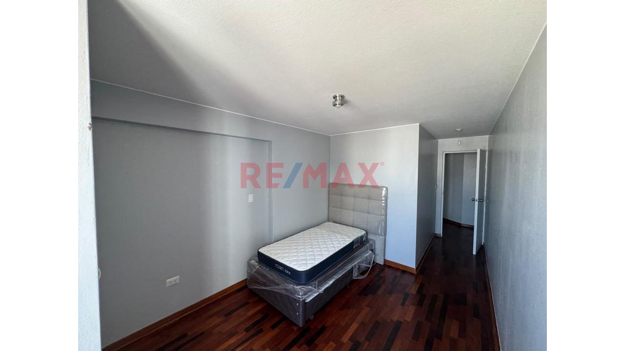 🏢 ¡Amplio Y Luminoso Departamento De 101 M² En Piso 8 + Cochera! No Negociable — foto 14