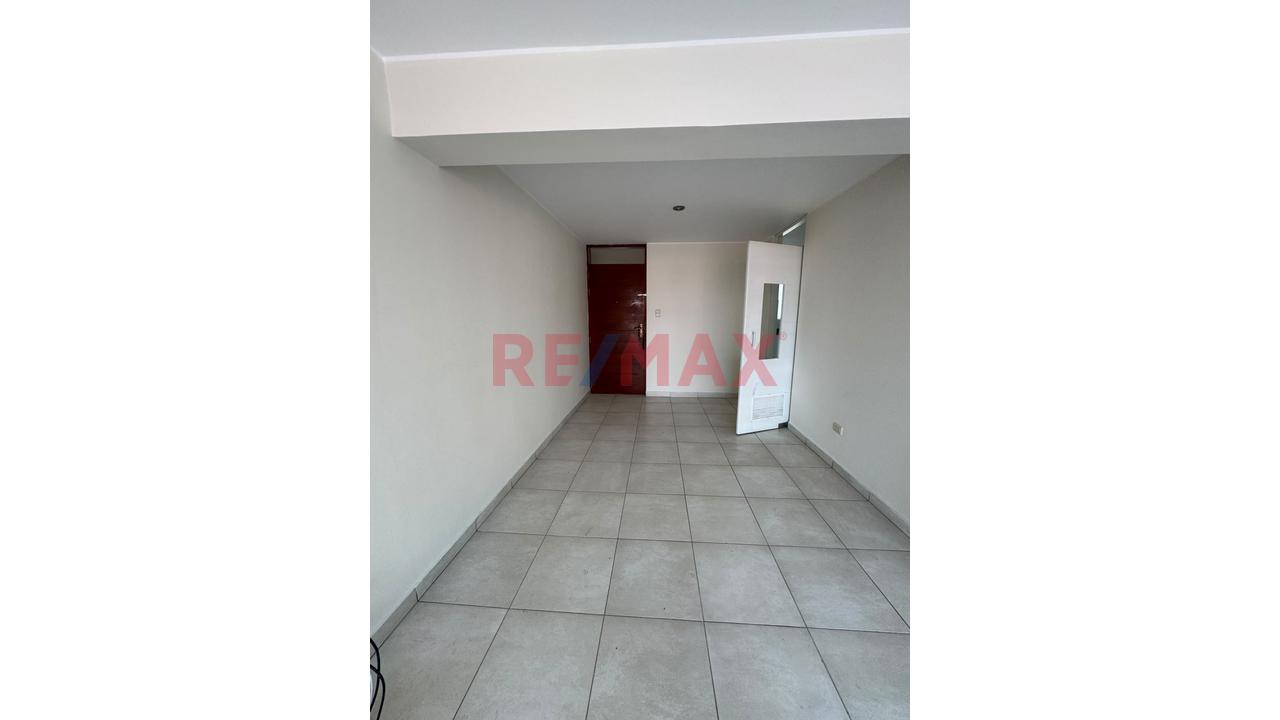 Alquiler Departamento 2 Dormitorios Sala Amplia — foto 4