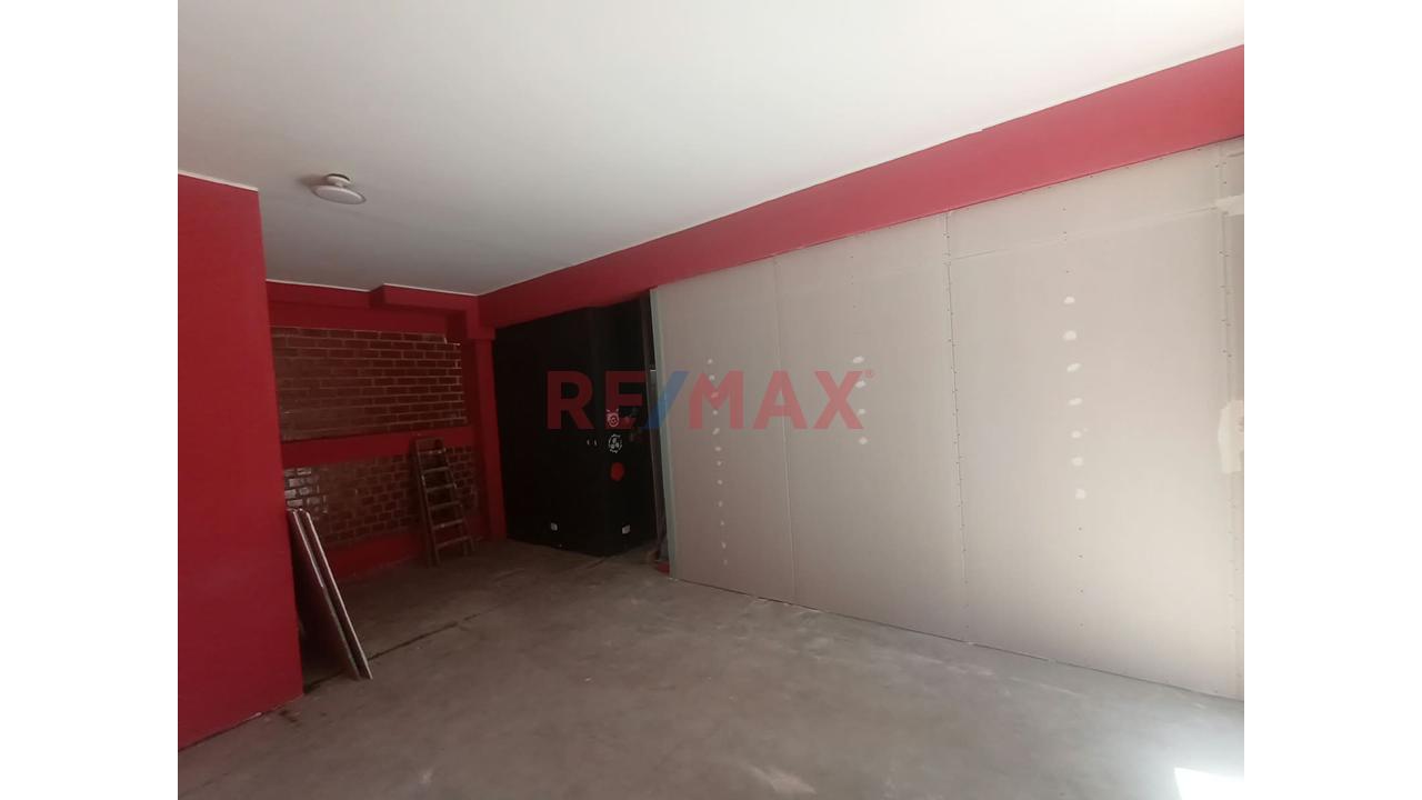 Alquiler De Local Comercial En Chorrillos - 9