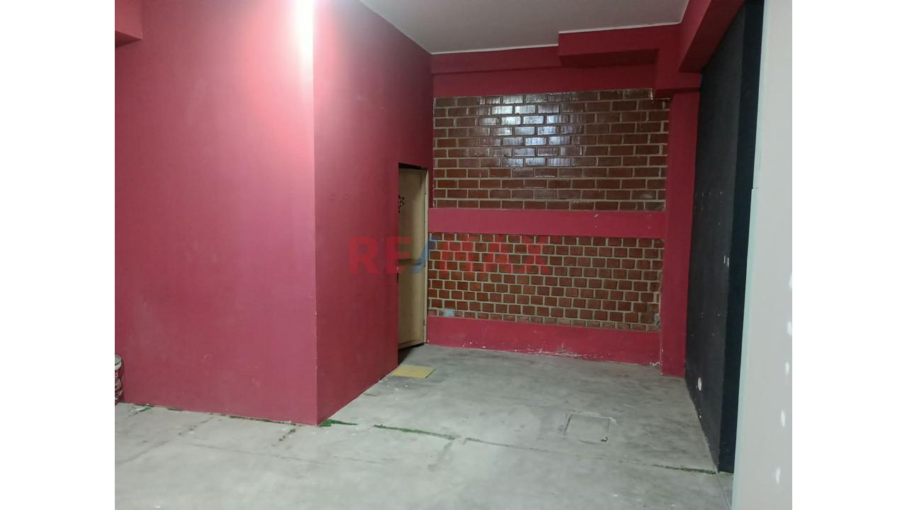 Alquiler De Local Comercial En Chorrillos - 17