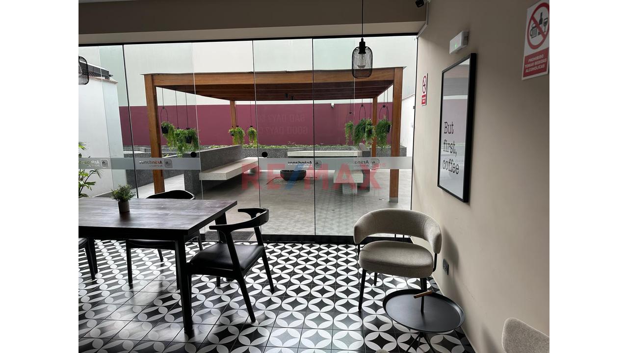 Departamento Moderno En Surquillo Limite Con San Isidro Semi Nuevo — foto 7
