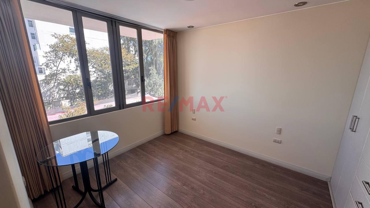 Exclusivo Departamento Semi Amoblado En Calle Los Guindos - Cayma Baja - 18
