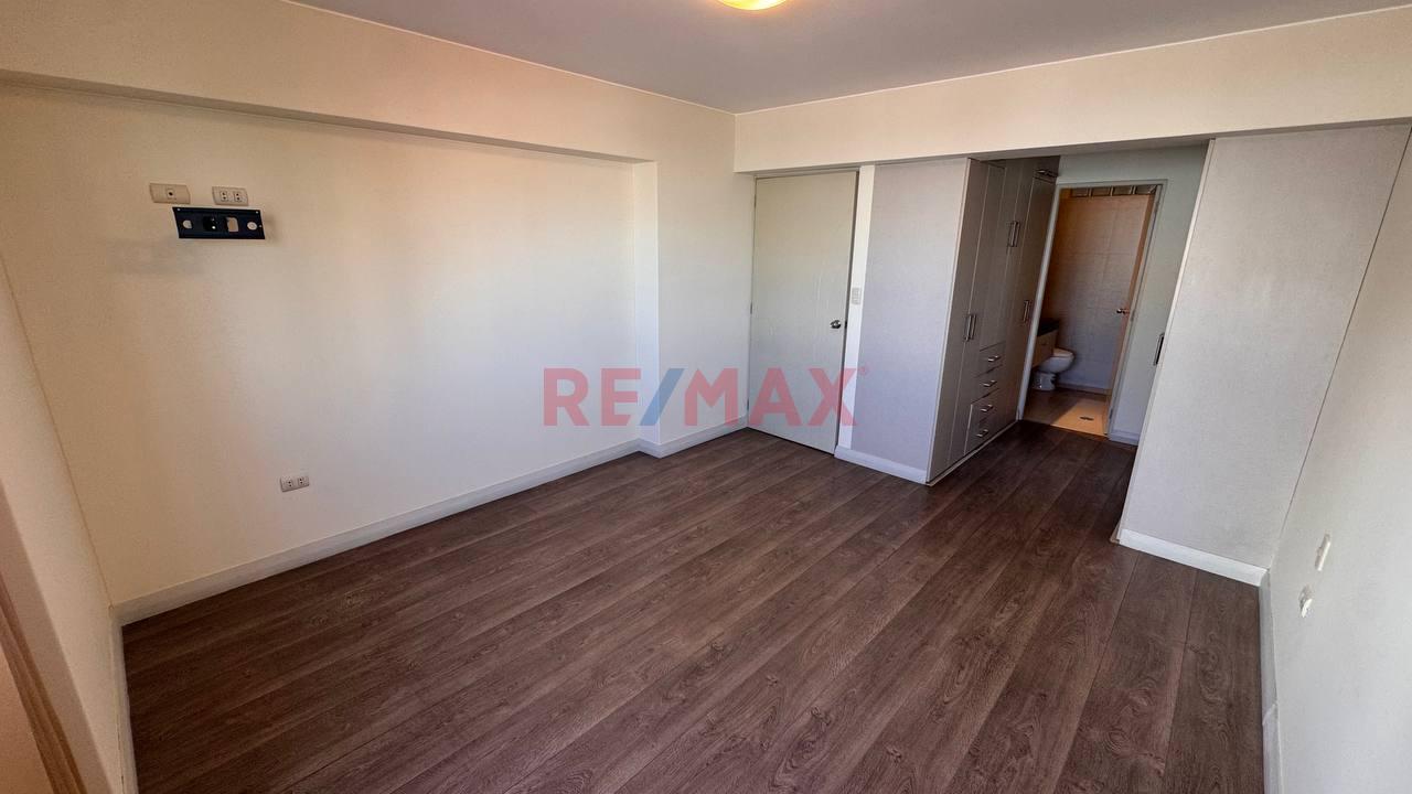Exclusivo Departamento Semi Amoblado En Calle Los Guindos - Cayma Baja — foto 12