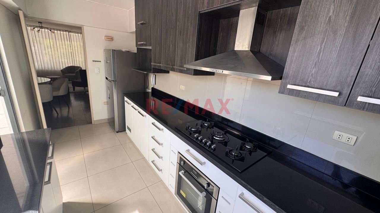 Exclusivo Departamento Semi Amoblado En Calle Los Guindos - Cayma Baja — foto 8