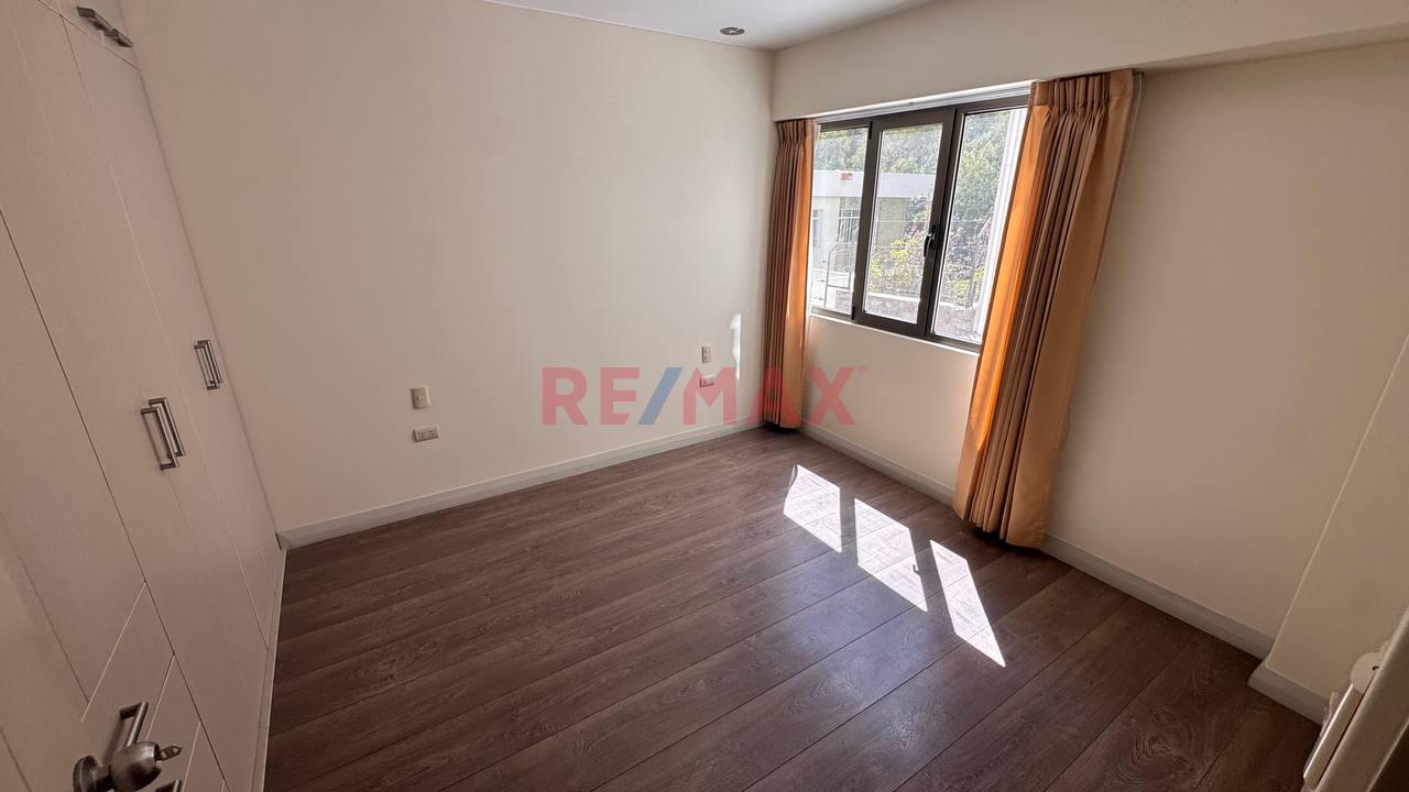 Exclusivo Departamento Semi Amoblado En Calle Los Guindos - Cayma Baja — foto 15