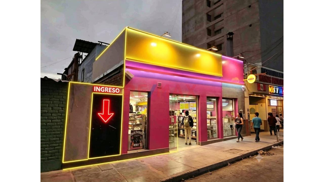 TERRENO COMERCIAL 2