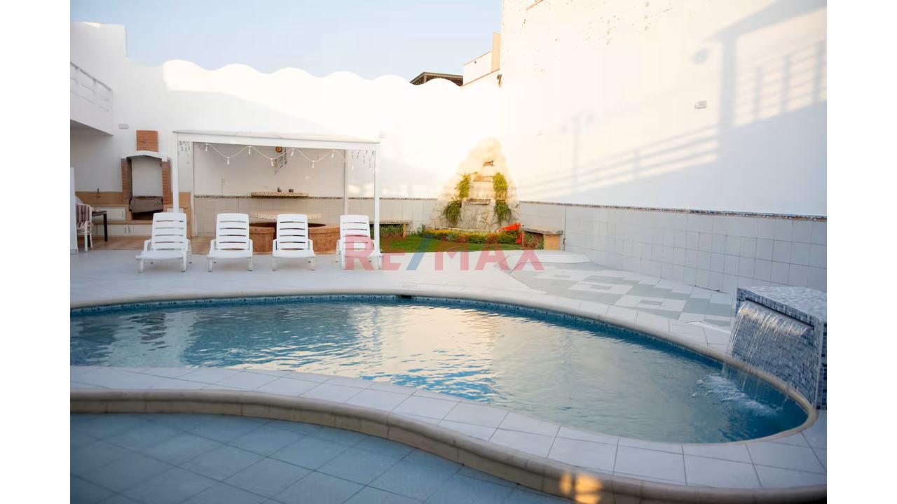 Casa De Playa En Punta Negra Con Piscina, 6 Habitaciones Y Vista Al Mar - 3