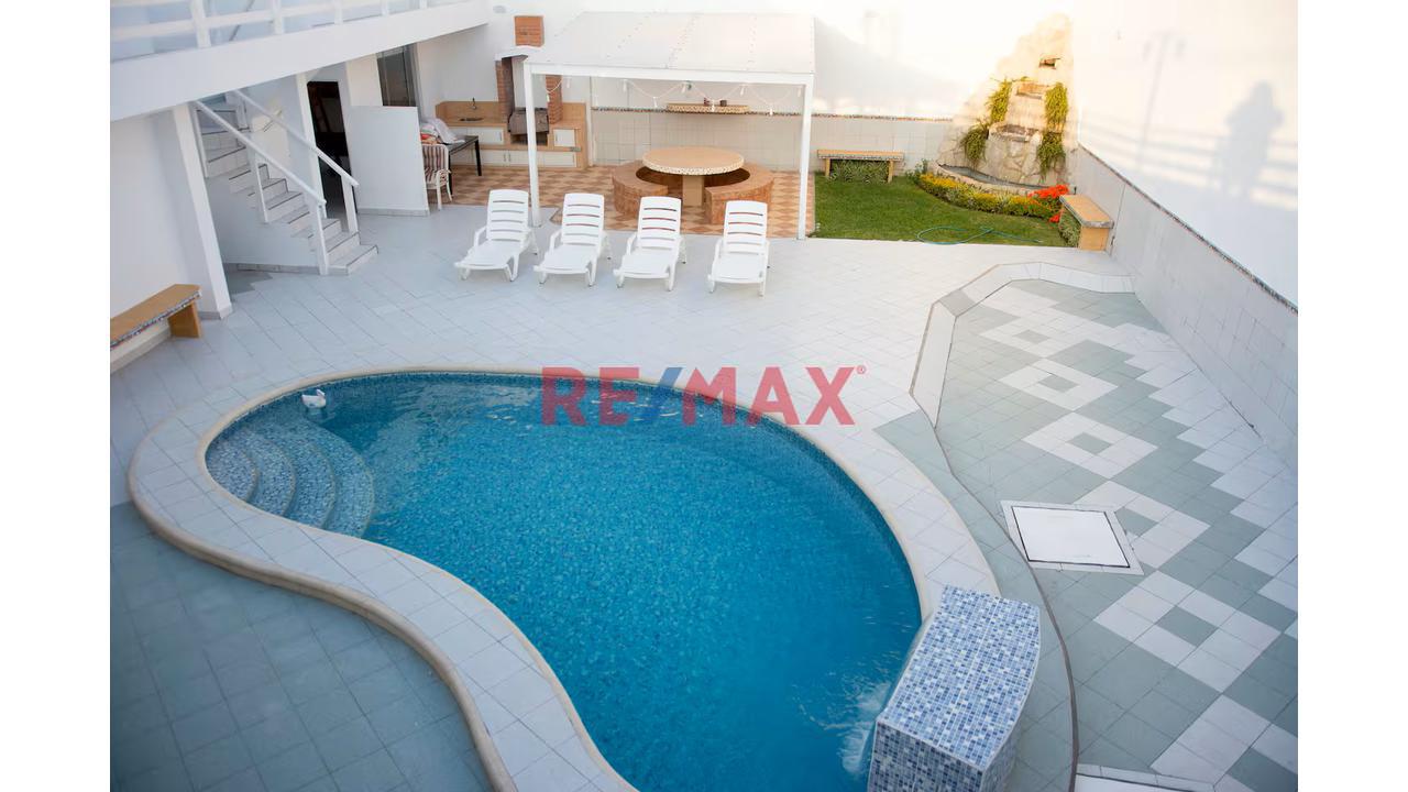Casa De Playa En Punta Negra Con Piscina, 6 Habitaciones Y Vista Al Mar - 1
