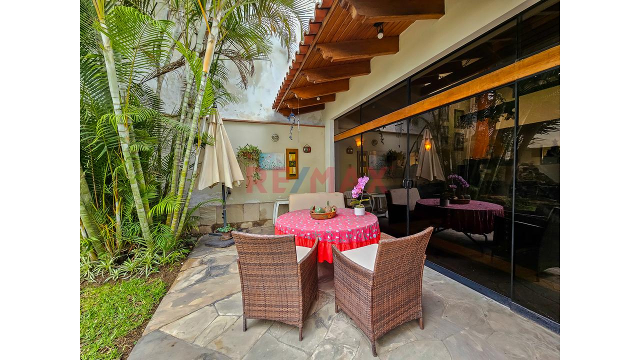 En Venta Hermosa Casa En La Molina - Calle Privada - 6