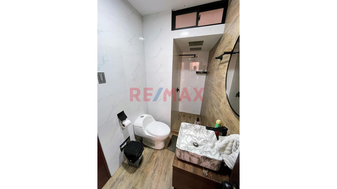 Vive A Un Paso De Todo, En Urb. Cedros De Villa - Chorrillos!!… En Moderna Y Acogedora Casa De 3 Pisos - 14