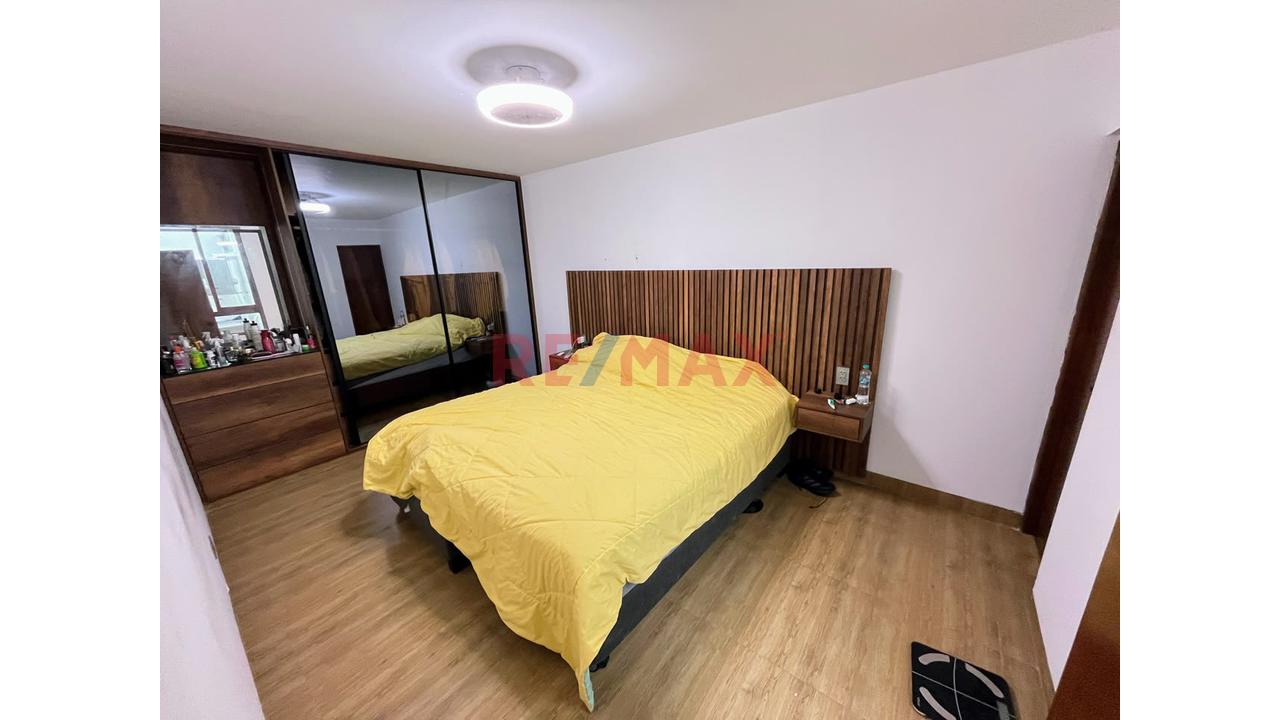Vive A Un Paso De Todo, En Urb. Cedros De Villa - Chorrillos!!… En Moderna Y Acogedora Casa De 3 Pisos - 8
