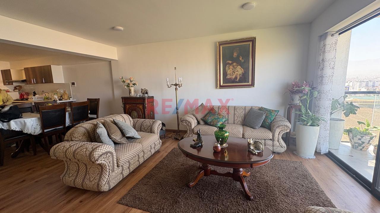 Vistas Panoramicas Y Confort En Yanahuara! Tu Nuevo Hogar Cerca A La Av Metropolitana — foto 13