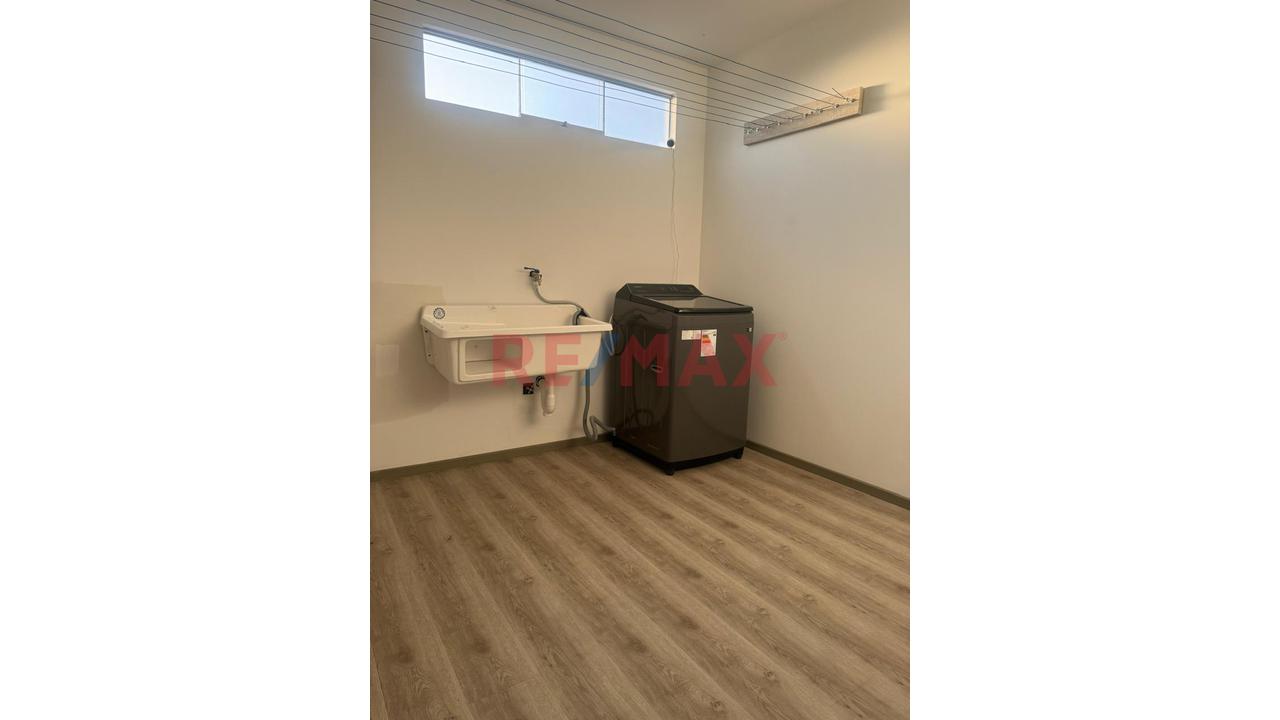 2 Departamentos En Venta - Urb. Pedro Diez Canseco - Jlb Y Rivero - 7