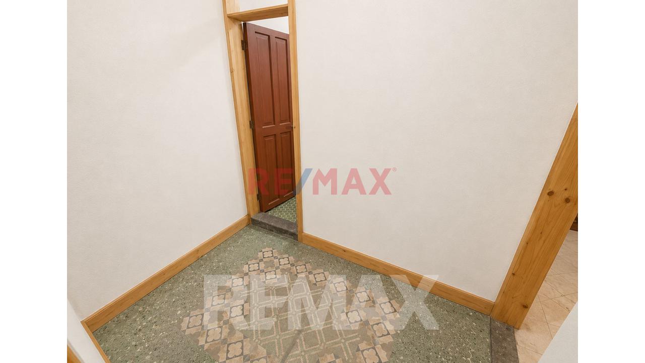 Venta De Local Comercial En Cercado De Lima Primer Piso 49 M2 Al Costado Del Hospital 2 De Mayo - 9
