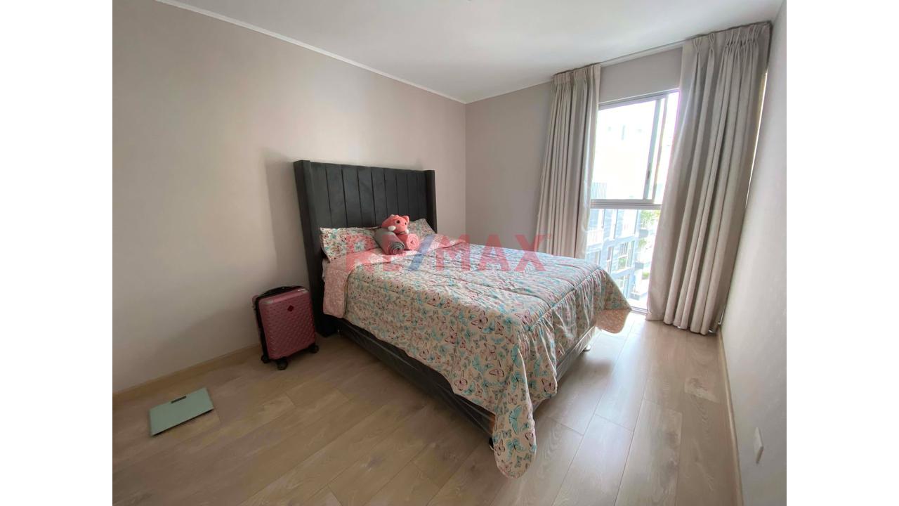 Habitación En Alquiler Para Roomie - Para Mujeres Estudiantes O Trabajadoras | Departamento De Estreno — foto 3