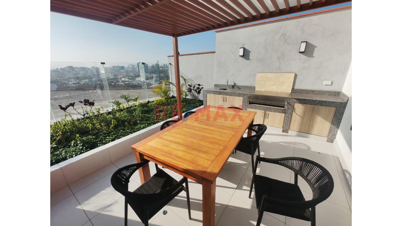 Departamento De Estreno En Miraflores En Venta, Balcón Y Vista A Calle — foto 4