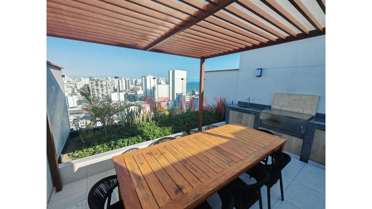 Departamento De Estreno En Miraflores En Venta, Balcón Y Vista A Calle — foto 14