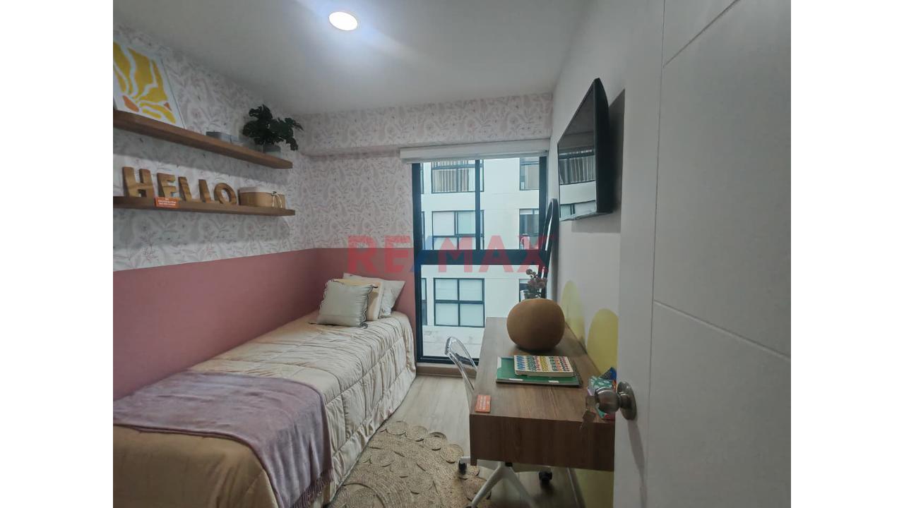 Departamento De Estreno En Miraflores En Venta, Balcón Y Vista A Calle — foto 2
