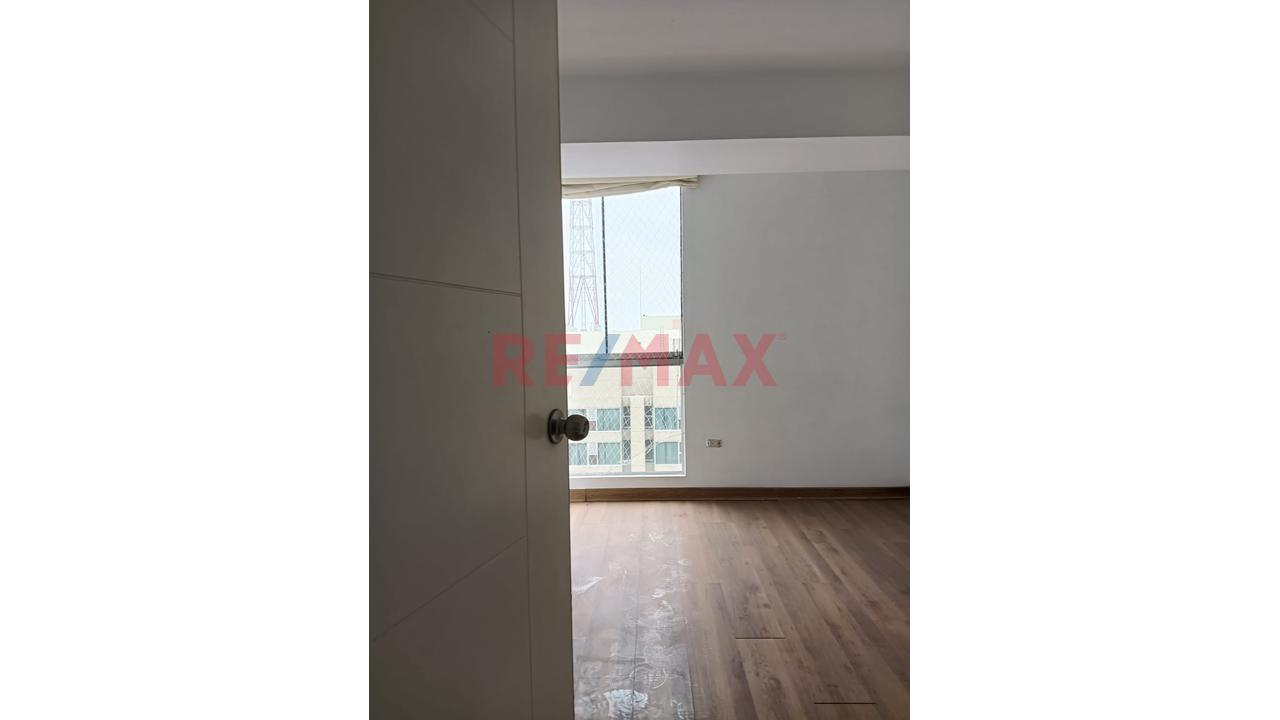 Venta De Departamento En Cercado Lima — foto 6