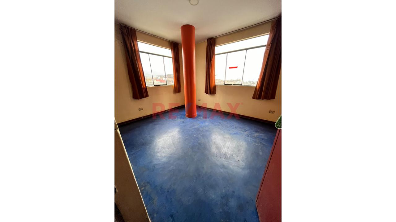 Se Alquila Local Comercial Para Hostal En San Juan De Lurigancho — foto 12