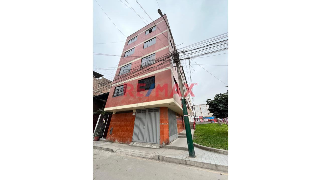 Se Alquila Local Comercial Para Hostal En San Juan De Lurigancho