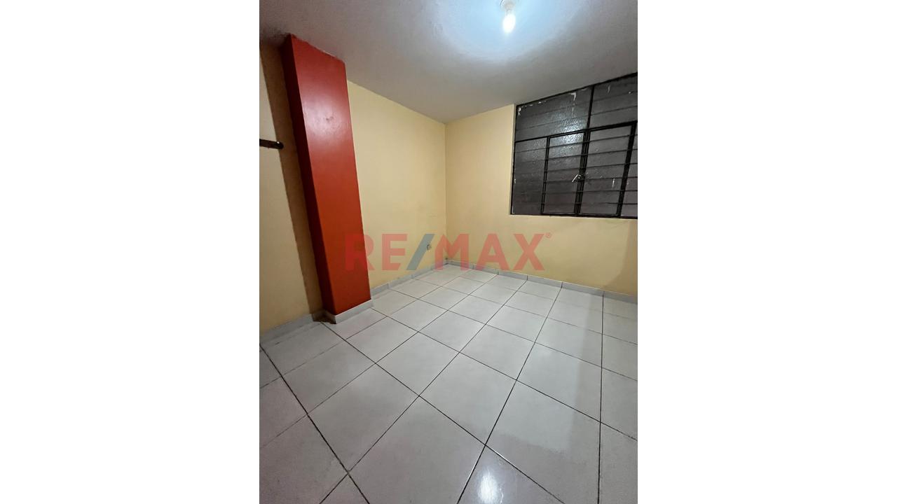 Se Alquila Local Comercial Para Hostal En San Juan De Lurigancho — foto 8