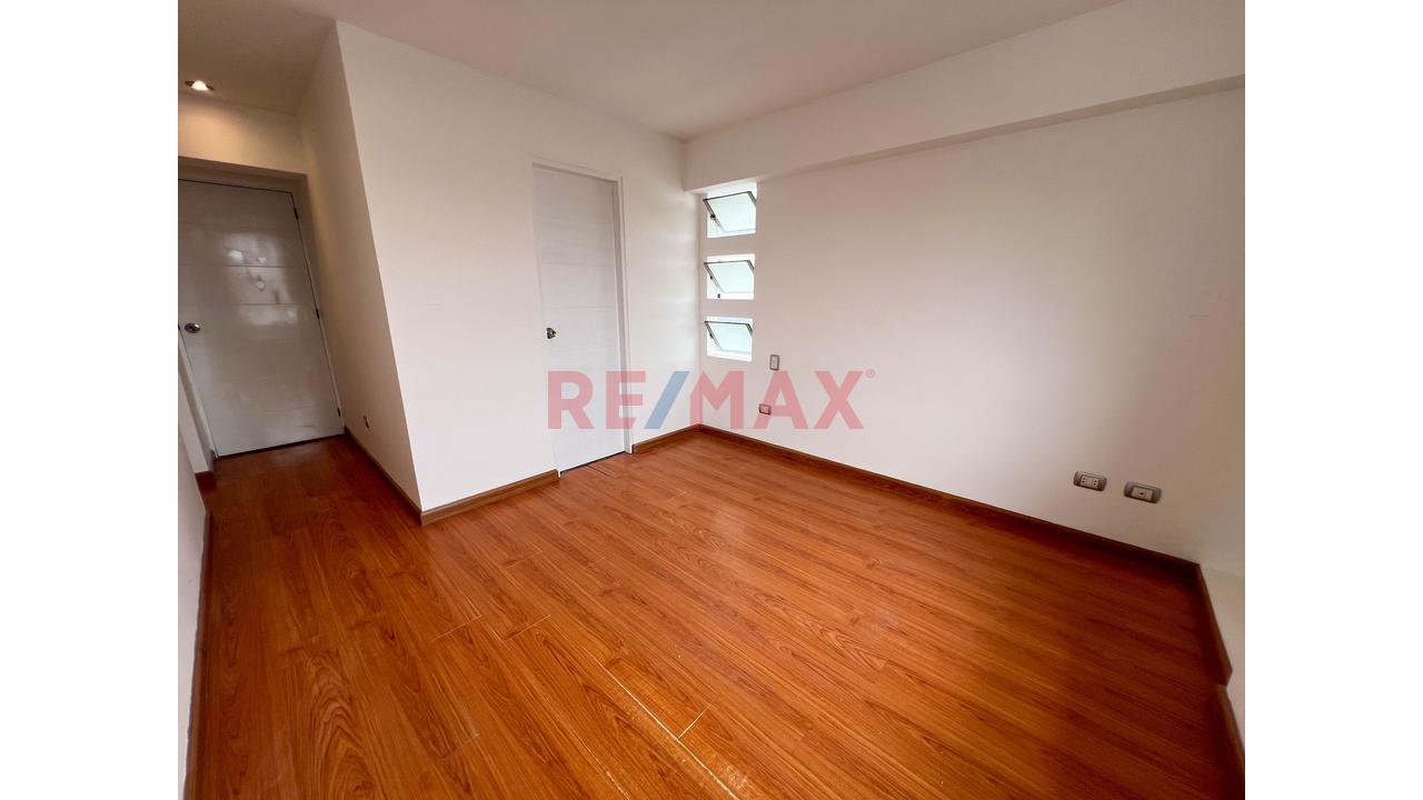 🏡✨Acogedor Y Amplio Departamento Flat Vista Externa Con Balcon Cerca Al Colegio Inmaculada - Surco ✨🏡 — foto 13